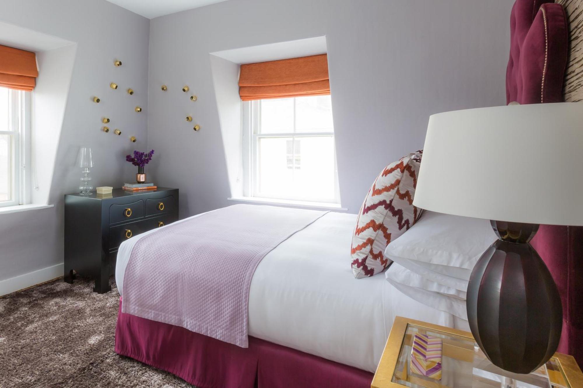 Deluxe Queen Room,685316871:JPEG