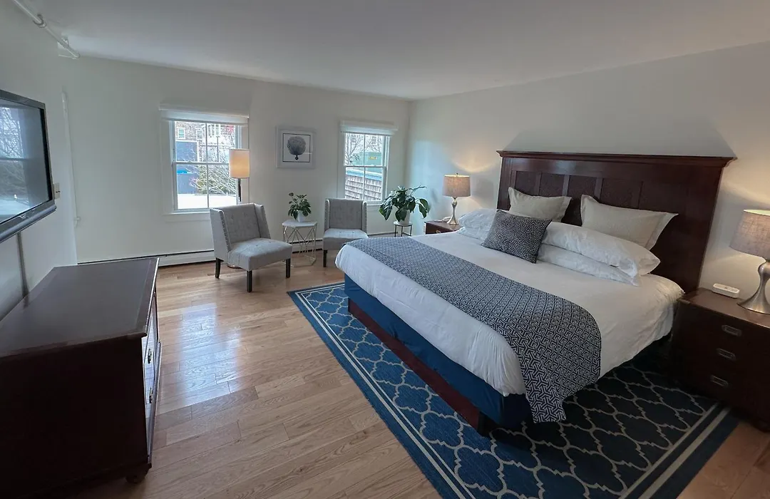 Harborside Inn-1