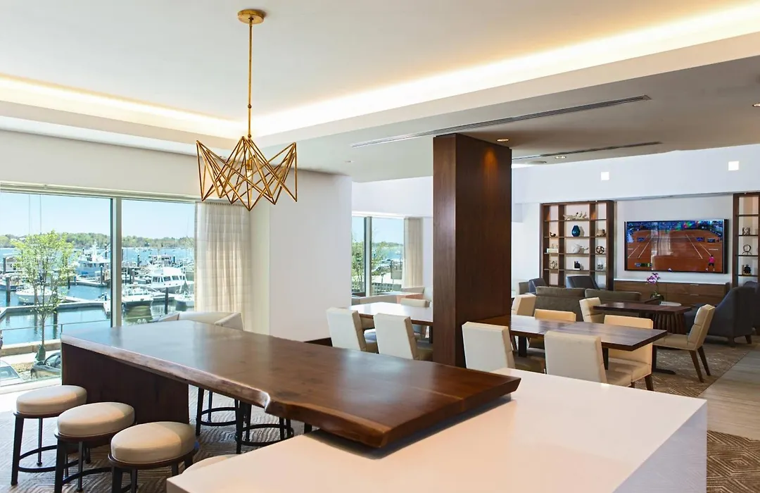 Newport Marriott Hotel & Spa-1