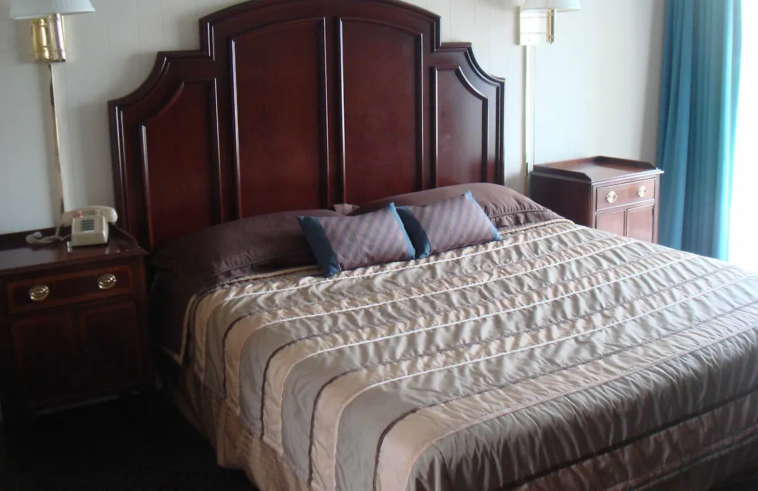 Harbor Base Inn-1