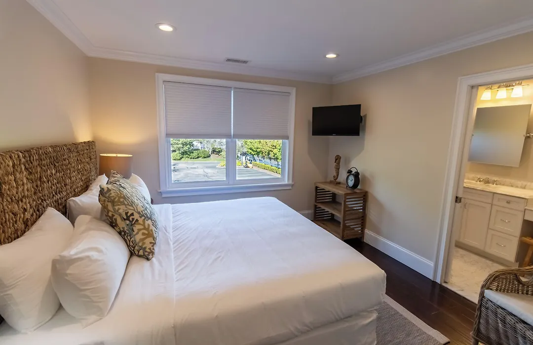 The Newport Lofts - 543 Thames Street-1