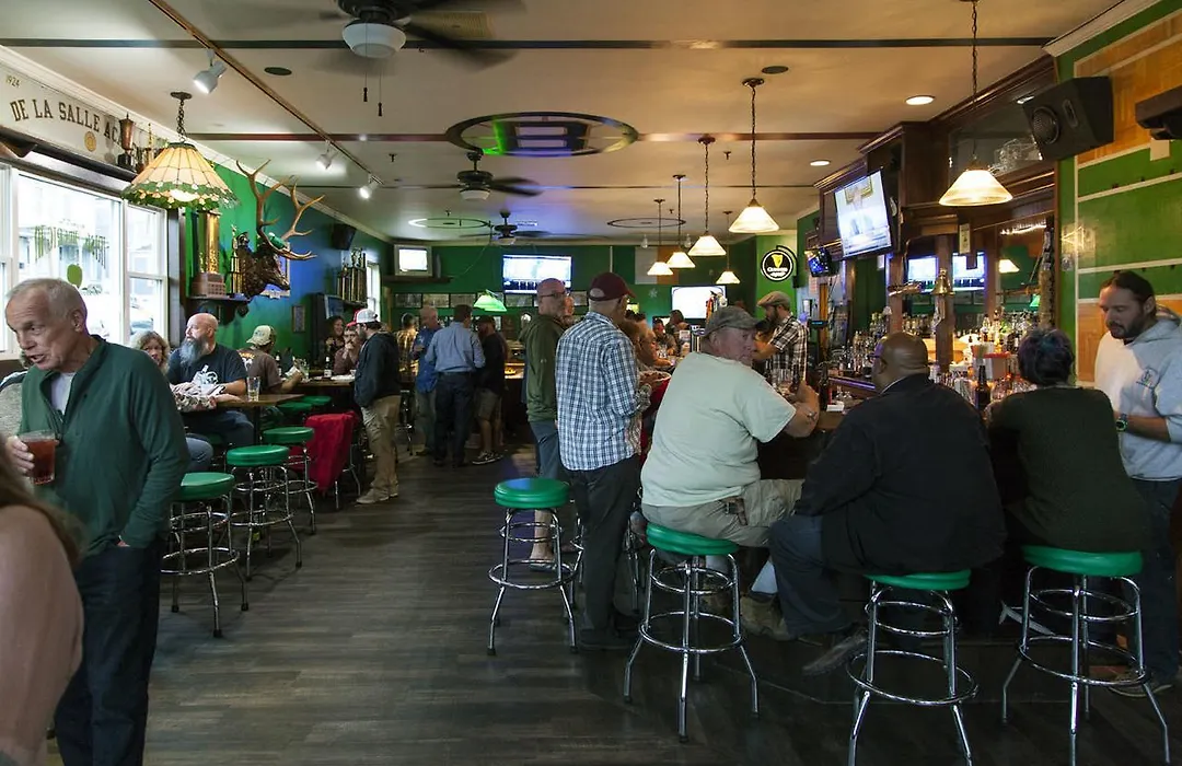 Irish American Inn-1