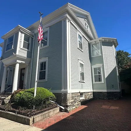Charming Victorian Home Downtown Newport-2