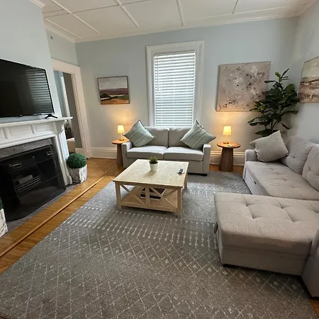 Charming Victorian Home Downtown Newport-3
