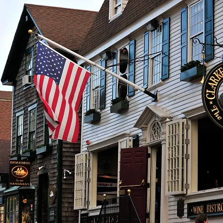 Harborside Inn-3