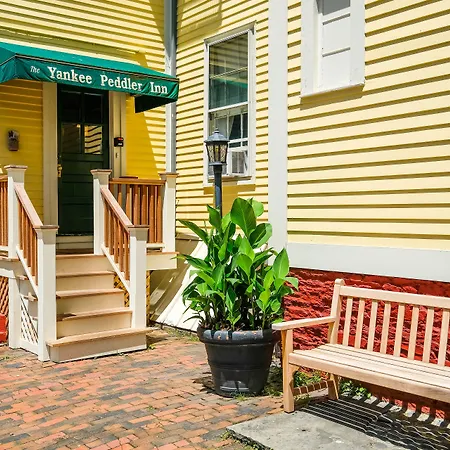Yankee Peddler Inn-3