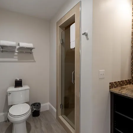 The Newport Lofts - 548 Thames Street-2