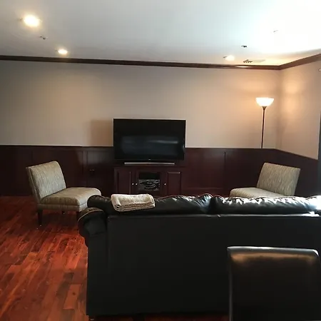 Irish American Inn-3